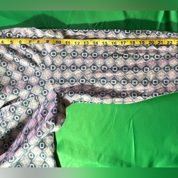 Club Room  Marco Polo .Dress Shirt Mens Medium 15-15 1/2 Beige & Green - Picture 13 of 16